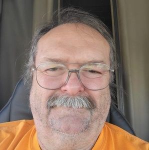 Meet your Posher, Mark